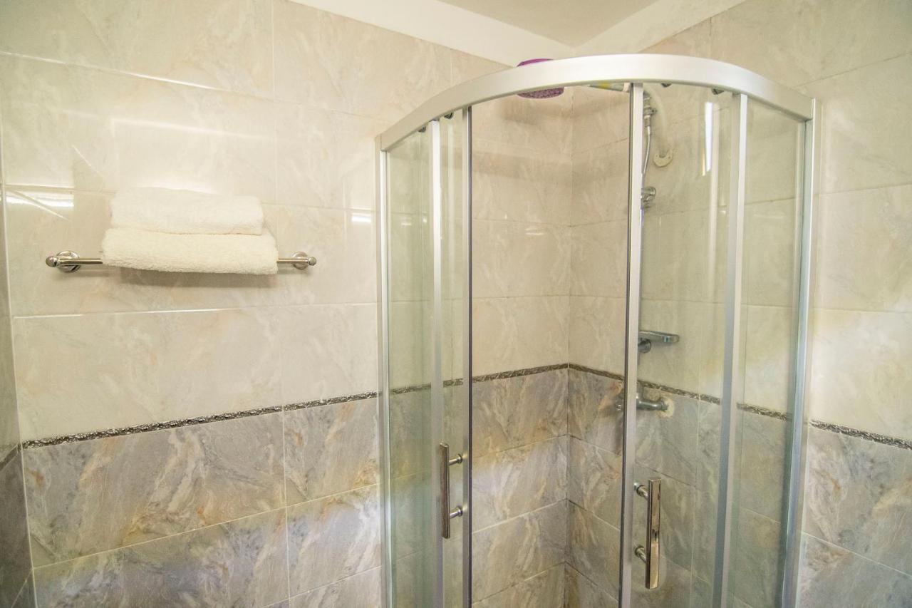 Lux Suites Silver Habor Apartments Kilimani Nairobi Exterior foto