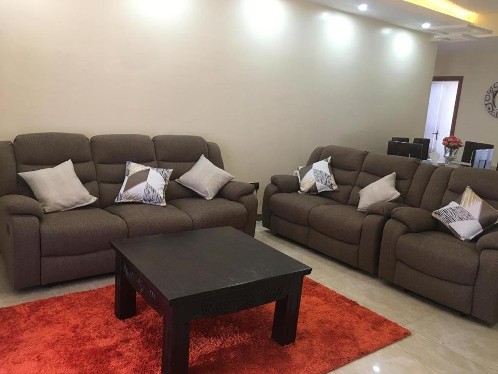 Lux Suites Silver Habor Apartments Kilimani Nairobi Exterior foto